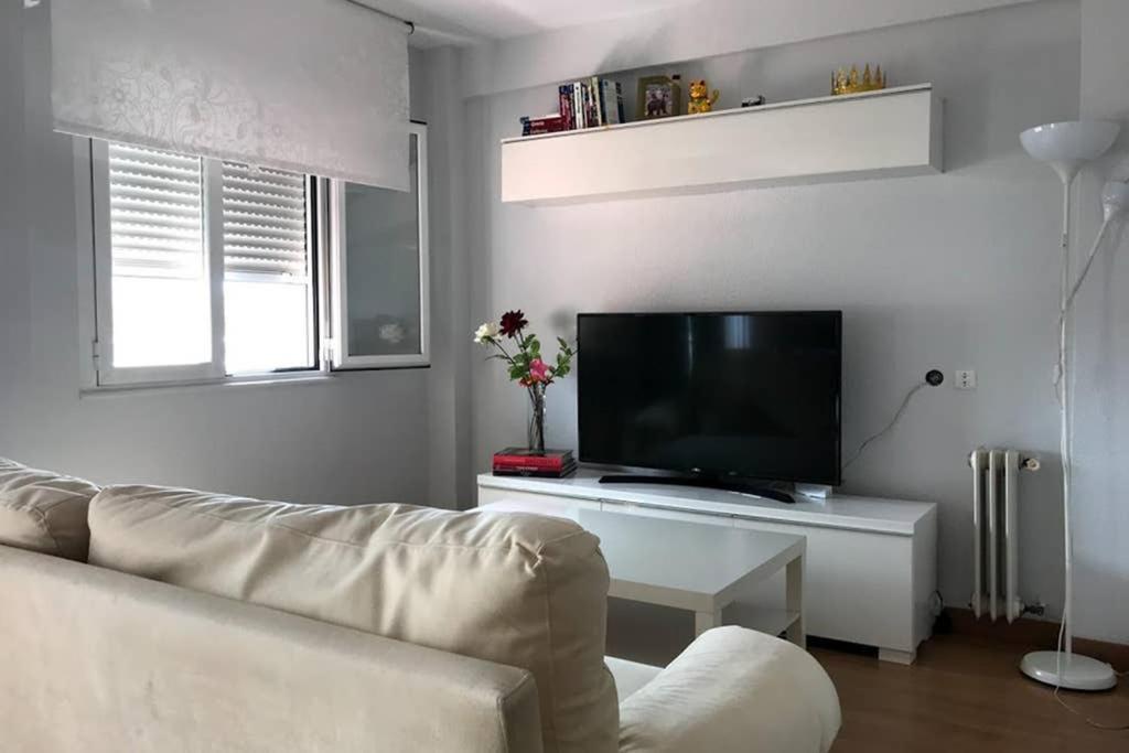 마드리드 2 Banos! Piso Grande 100 M2 Y Garaje Gratis 아파트 외부 사진